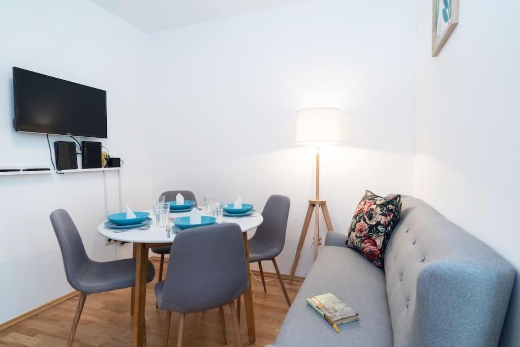 Ap. With Free Parking Near Budapestcongress Centre Apartamento Exterior foto
